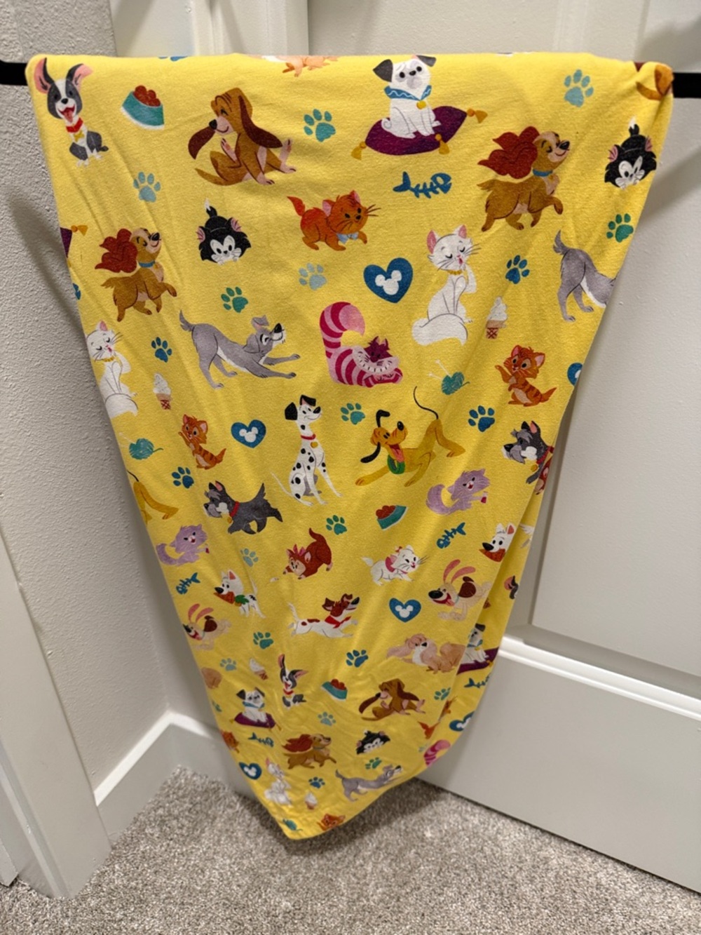 Little Sleepies Disney Pets Crib Sheet 🐾